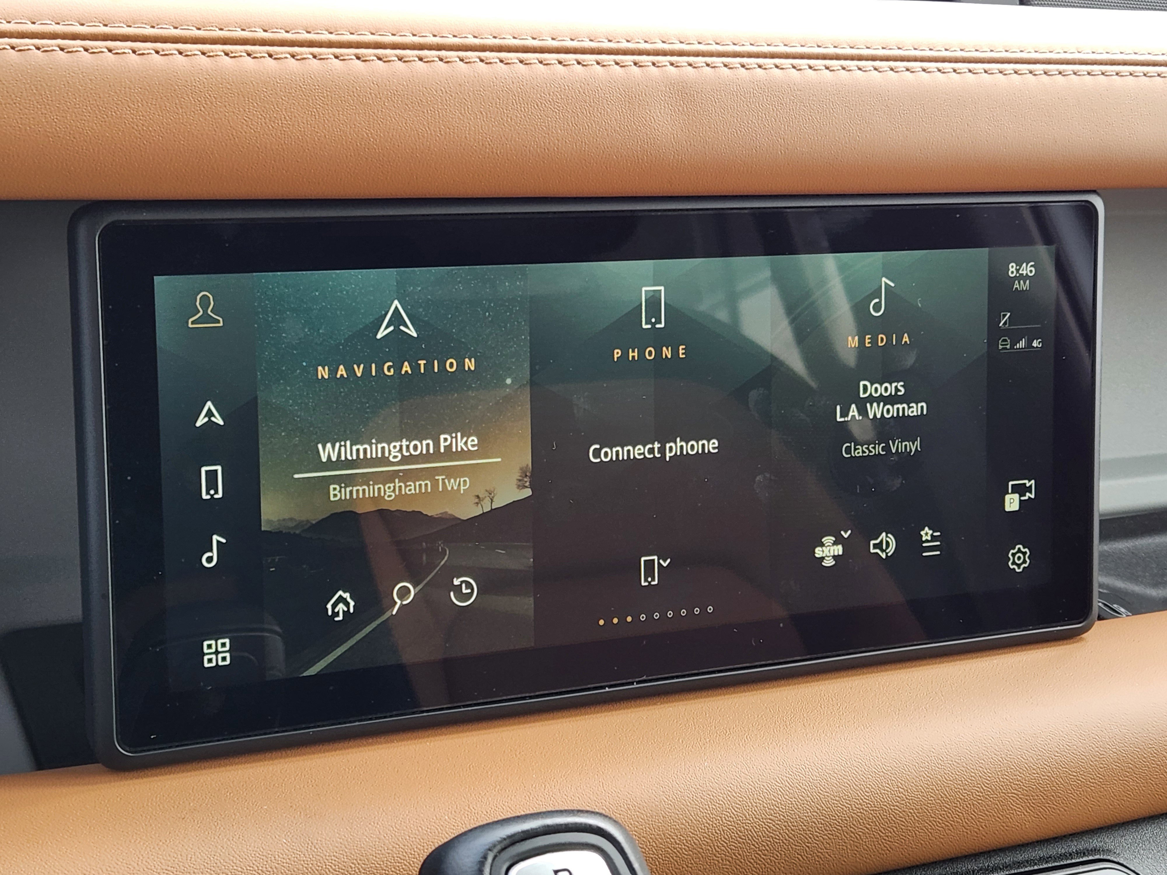 Certified 2024 Land Rover Defender 110 X-Dynamic SE image 21