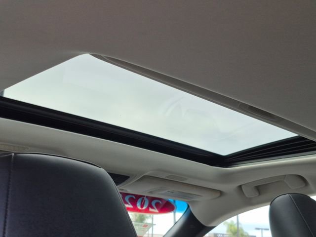 Used 2022 Lexus ES 300h w/ Luxury Package image 20