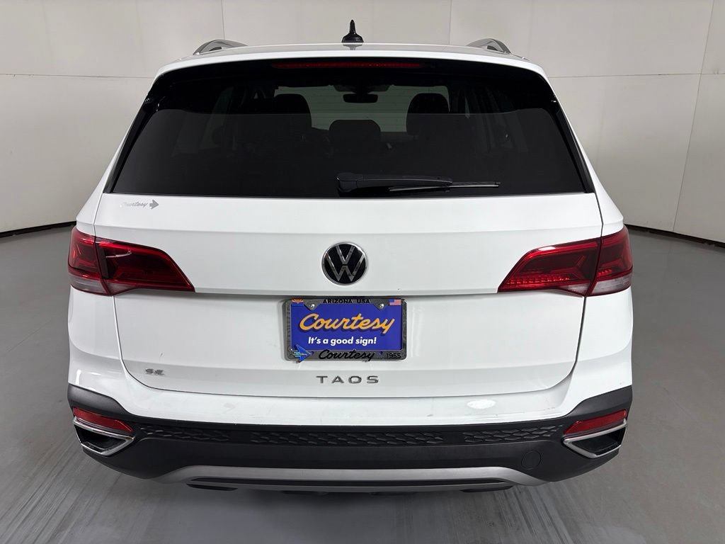 Used 2024 Volkswagen Taos SE FWD image 7