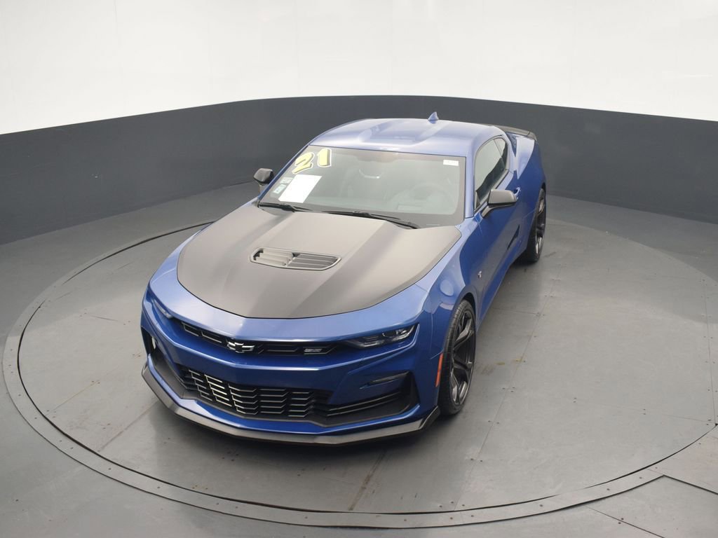 Used 2021 Chevrolet Camaro SS image 30