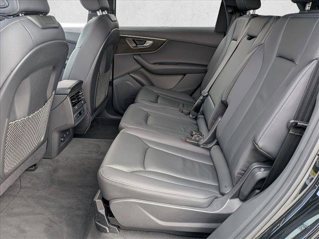 Certified 2025 Audi Q7 3.0T Premium w/ Convenience Package image 20