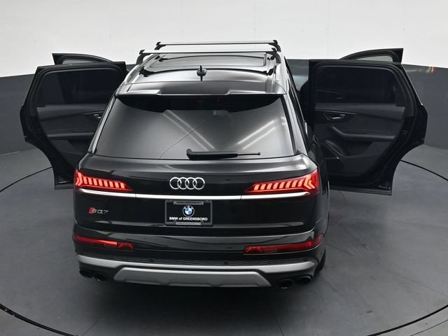 Used 2023 Audi SQ7 Prestige AWD/4WD image 42