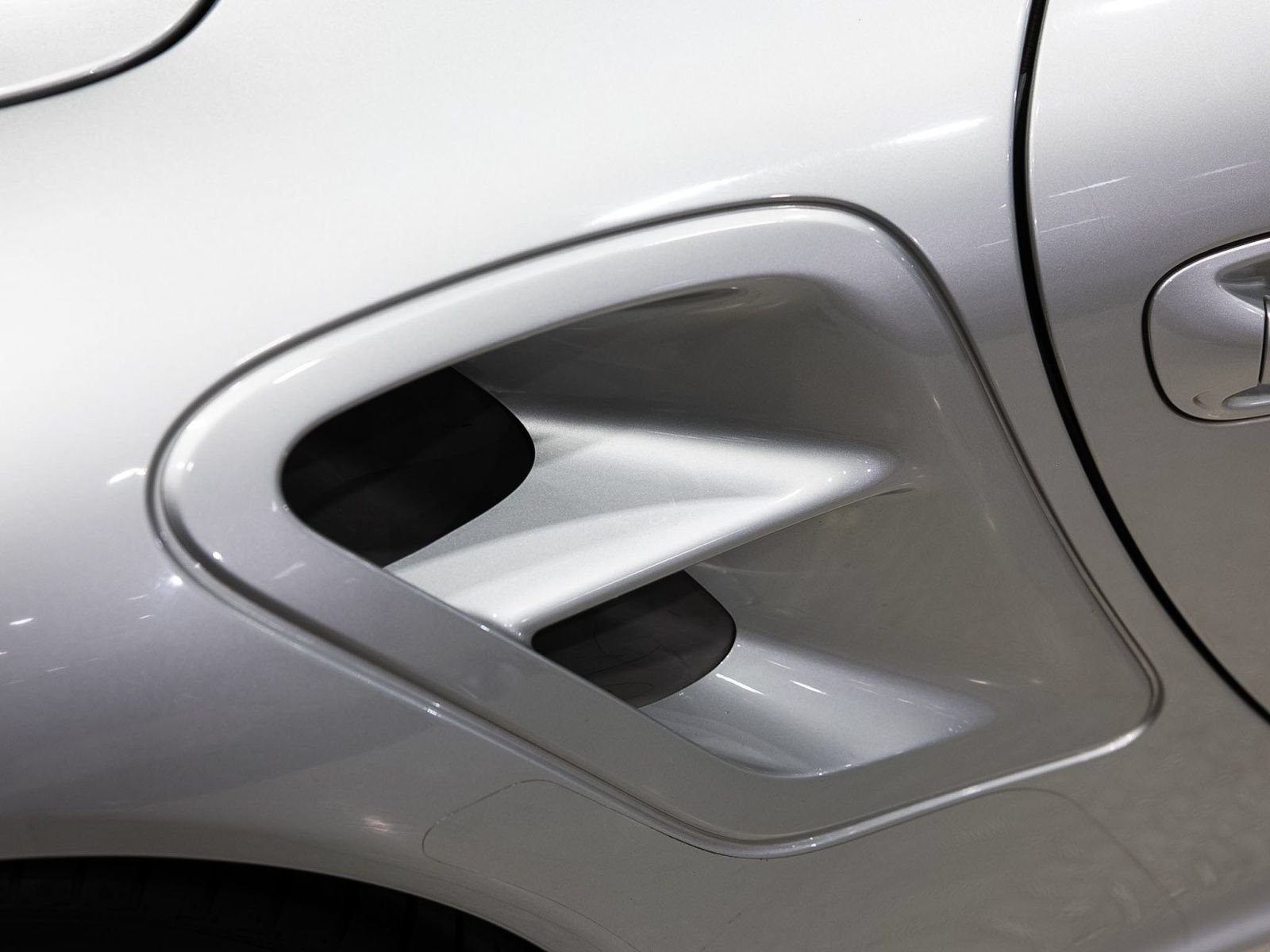 Used 2008 Porsche 911 Turbo AWD/4WD image 15