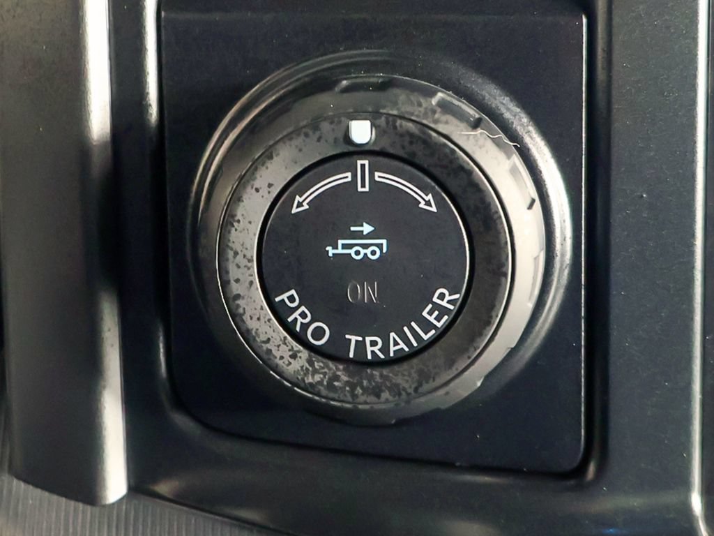 Used 2024 Ford F150 Lariat AWD/4WD image 45