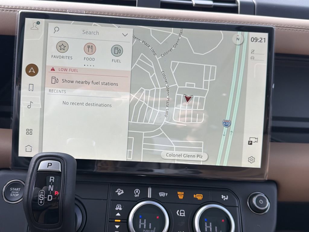 New 2026 Land Rover Defender 110 X-Dynamic SE image 26