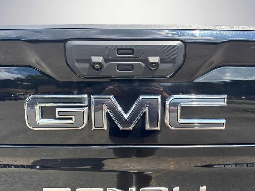 Used 2024 GMC Sierra 2500 Denali Ultimate AWD/4WD image 36