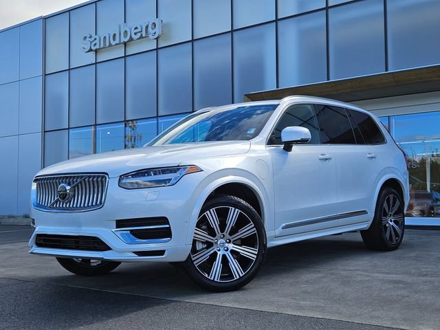 Certified 2025 Volvo XC90 T8 Plus w/ Protection Package Premier