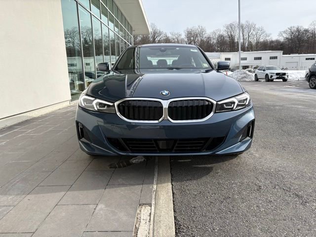 New 2026 BMW 330i xDrive Sedan w/ Premium Package AWD/4WD image 8