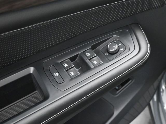 New 2026 Volkswagen Atlas SEL Premium R-Line image 21