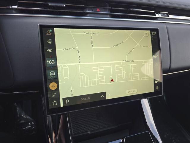 Used 2025 Land Rover Range Rover Sport SE image 25