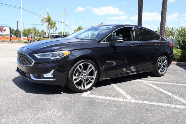 Used 2019 Ford Fusion Titanium AWD/4WD image 3