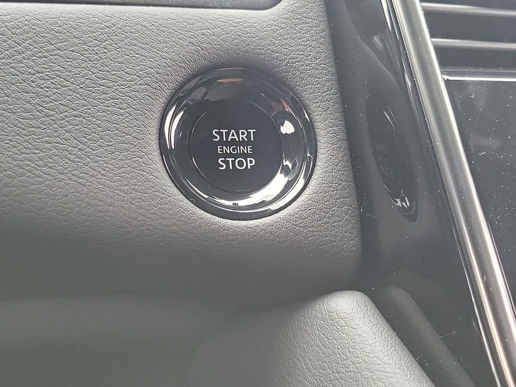 New 2026 Nissan Armada PRO-4X w/ Captain's Chari Seat Package image 10