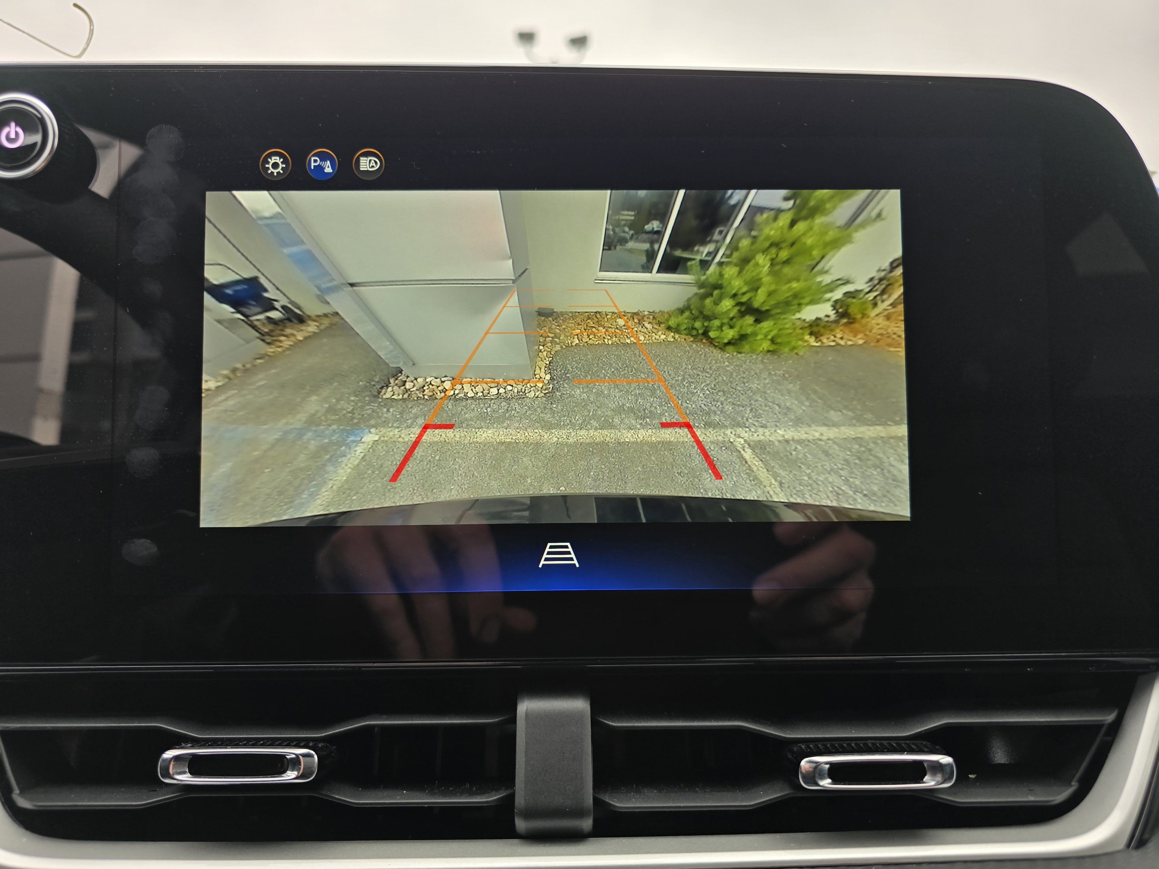 Used 2025 Chevrolet Equinox LT image 27