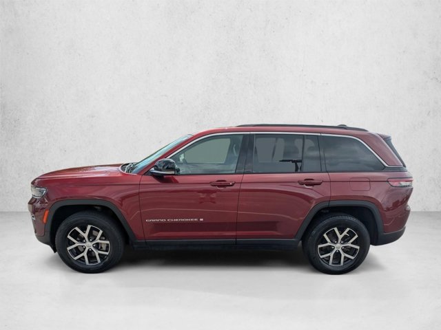Used 2024 Jeep Grand Cherokee Limited AWD/4WD image 8