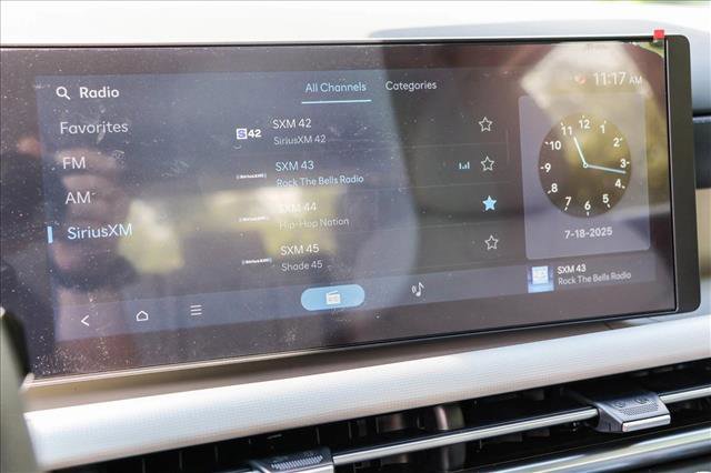 Certified 2025 Hyundai Tucson SE AWD/4WD image 17