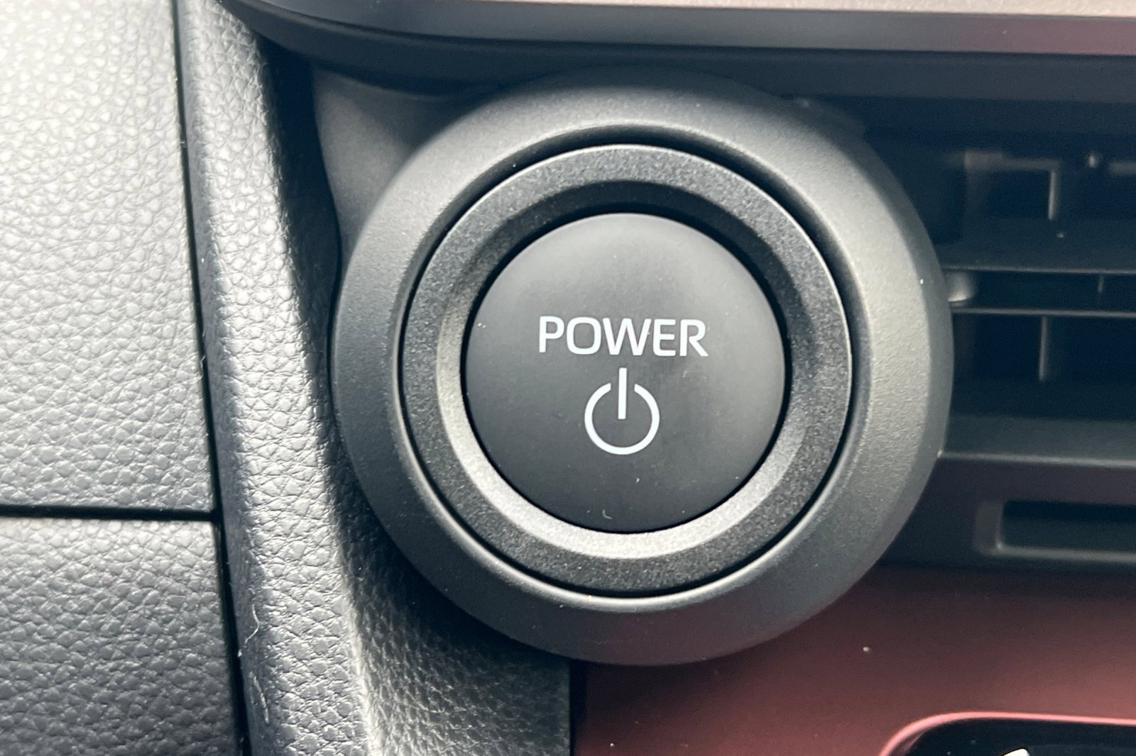 New 2026 Toyota Prius Plug-In Hybrid image 19