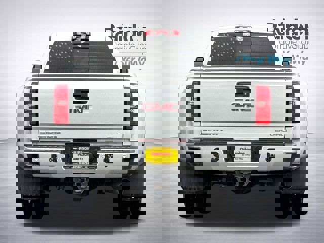 Used 2018 GMC Sierra 3500 Denali w/ Duramax Plus Package image 8