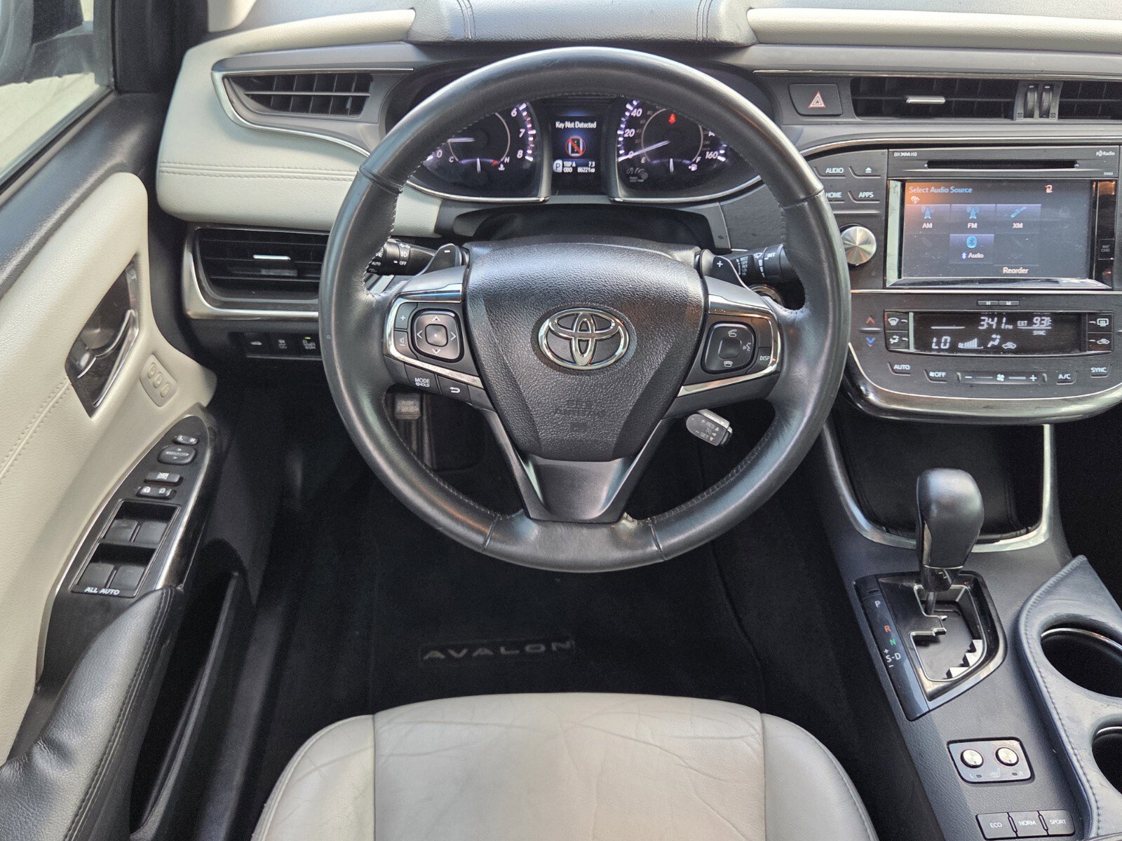 Used 2015 Toyota Avalon XLE Touring FWD image 6