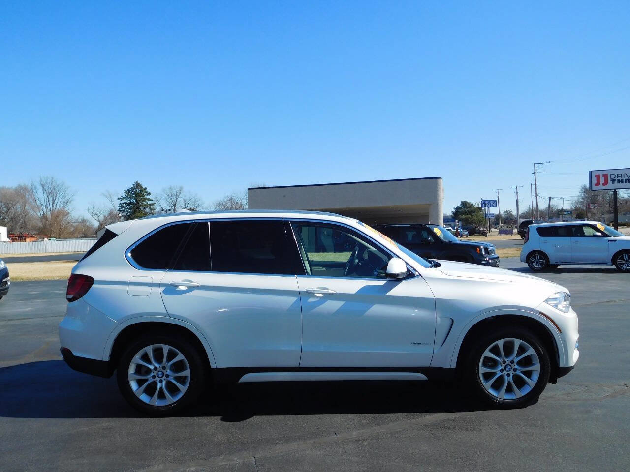 Used 2014 BMW X5 xDrive35i AWD/4WD image 2