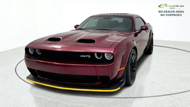 Used 2023 Dodge Challenger SRT Hellcat w/ Plus Package RWD image 3