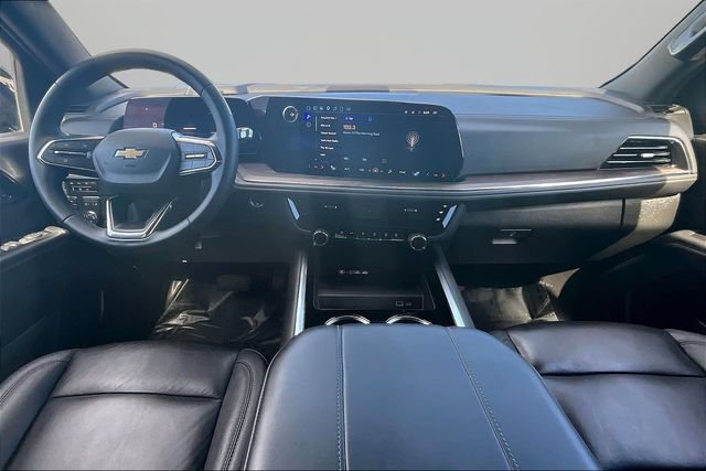Used 2025 Chevrolet Tahoe LT AWD/4WD image 14