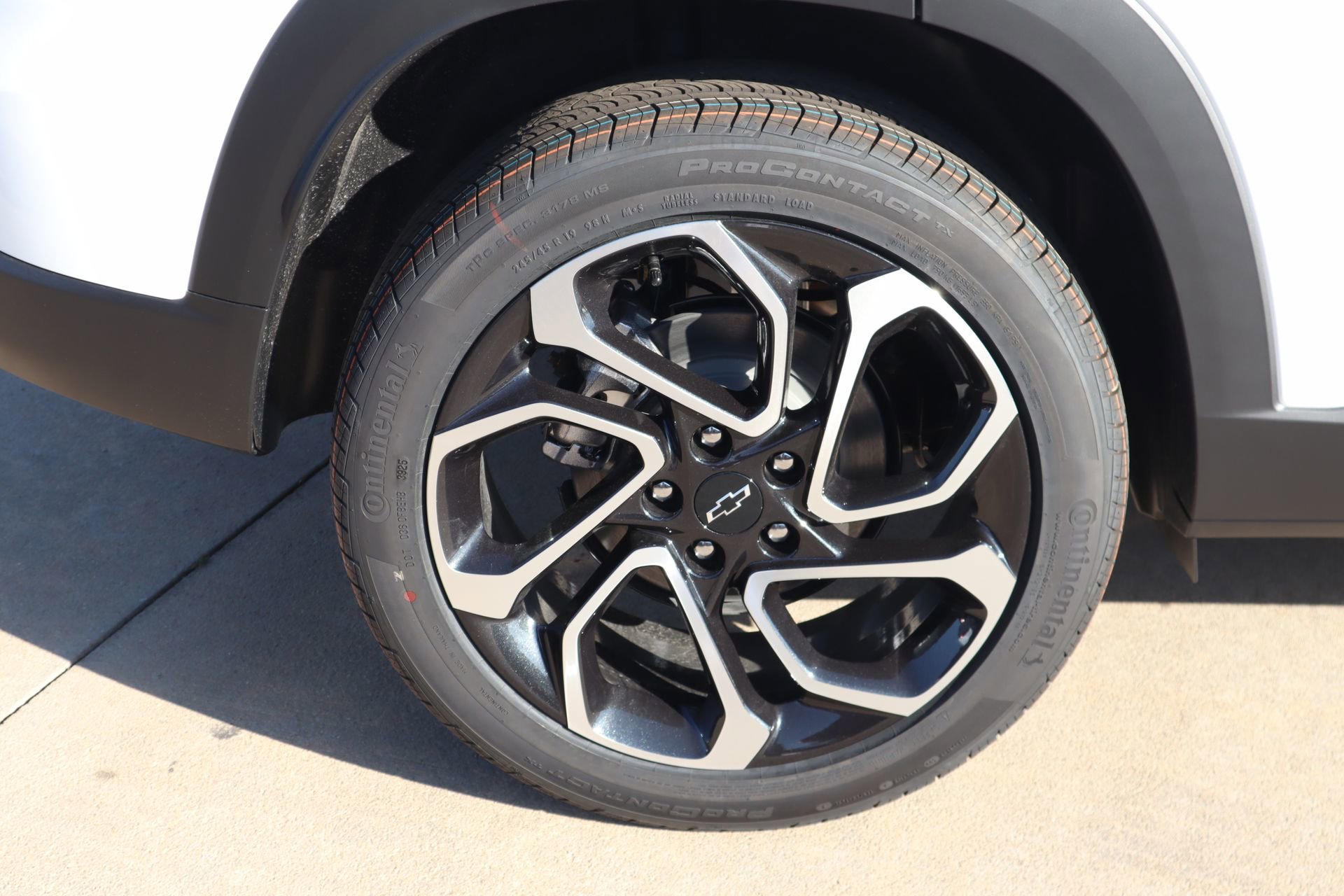 New 2026 Chevrolet Trax RS w/ Driver Confidence Package image 18