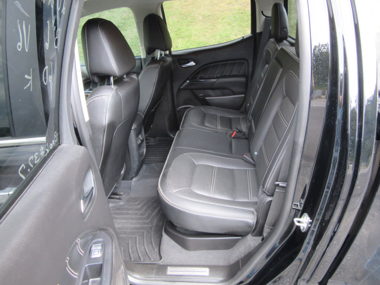 Used 2021 GMC Canyon Denali image 10