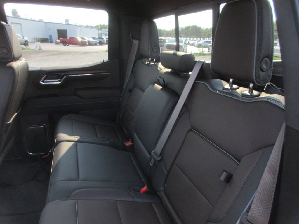 New 2026 GMC Sierra 1500 Denali w/ Denali Reserve Package AWD/4WD image 16