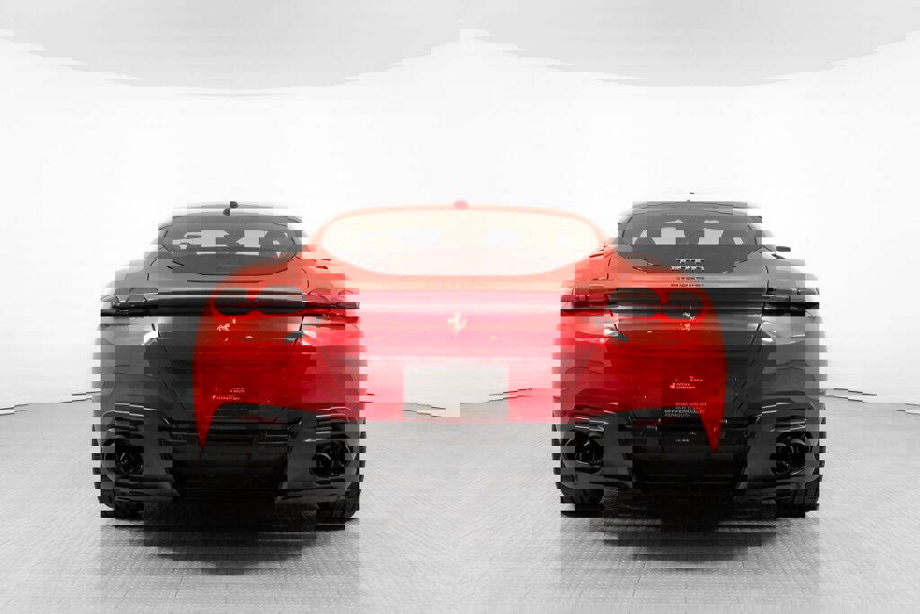 Certified 2021 Ferrari Roma image 9