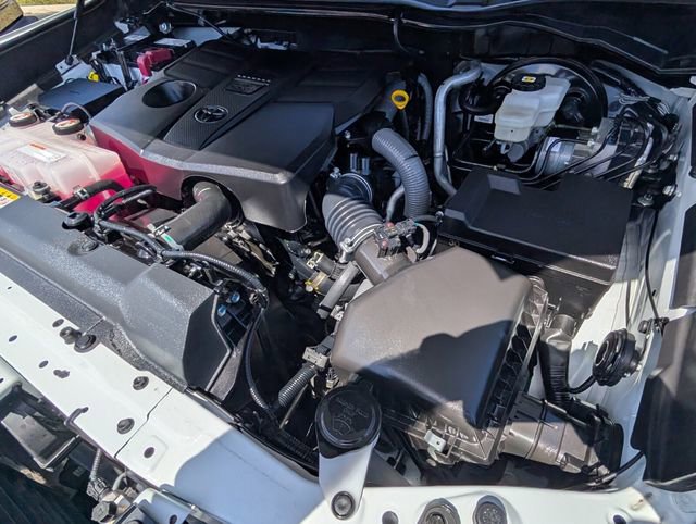 Used 2025 Toyota Tundra SR5 image 21