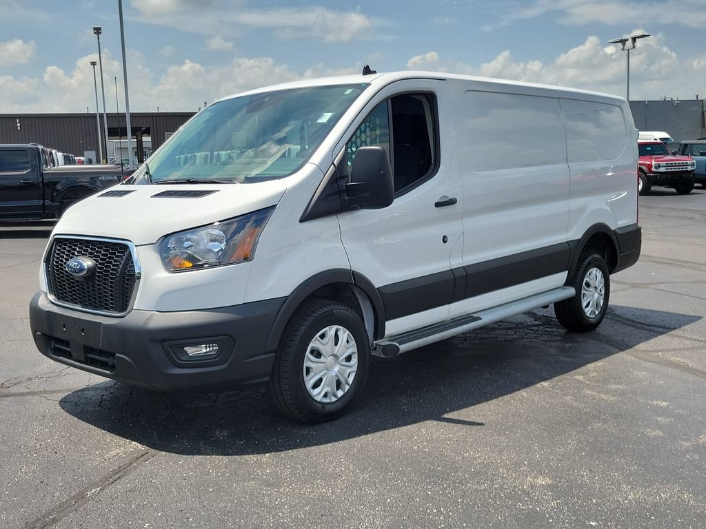 Certified 2025 Ford Transit 250 Low Roof w/ Exterior Upgrade Package RWD image 8