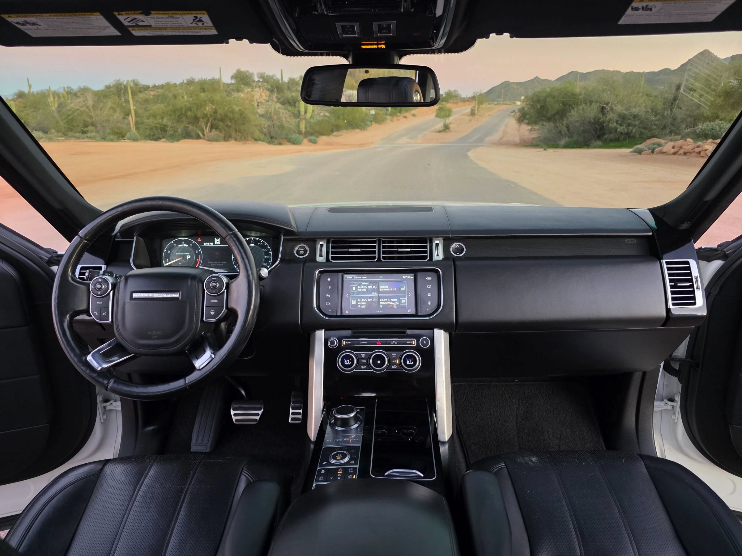 Used 2016 Land Rover Range Rover Supercharged AWD/4WD image 17