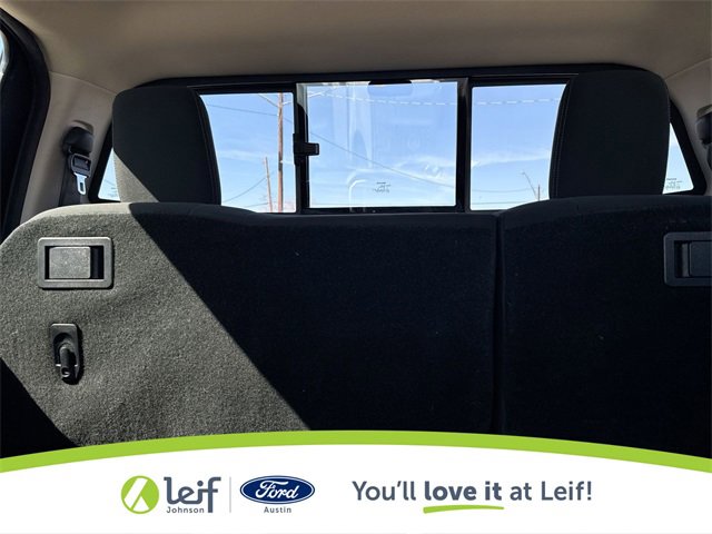 Used 2017 Nissan Titan SV image 29