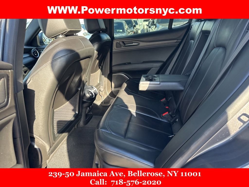 Used 2023 Alfa Romeo Stelvio Ti image 26