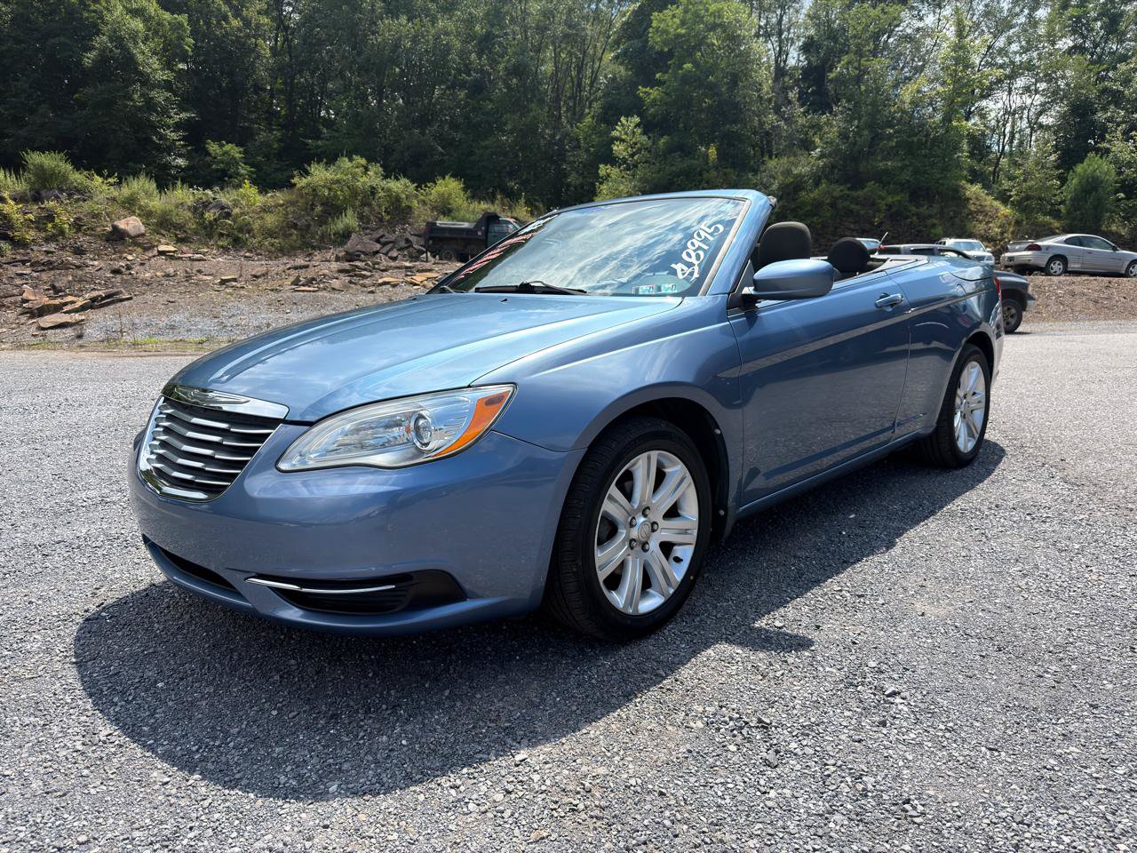 Used 2011 Chrysler 200 Touring FWD image 3