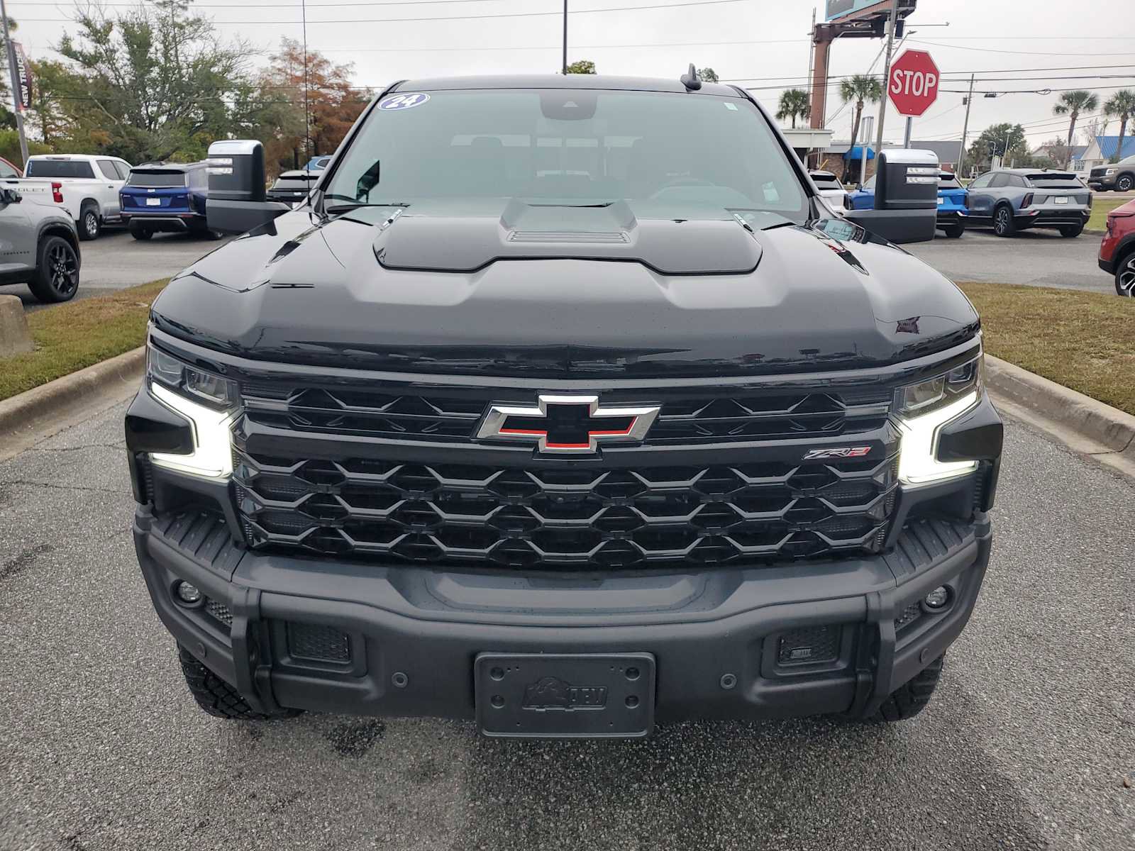 Certified 2024 Chevrolet Silverado 1500 ZR2 w/ ZR2 Bison Edition image 9