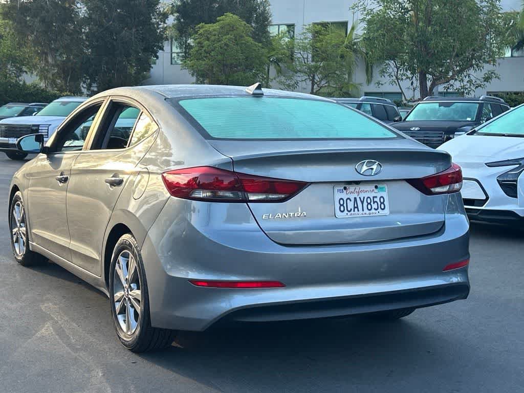 Used 2018 Hyundai Elantra Value Edition w/ Cargo Package FWD image 2