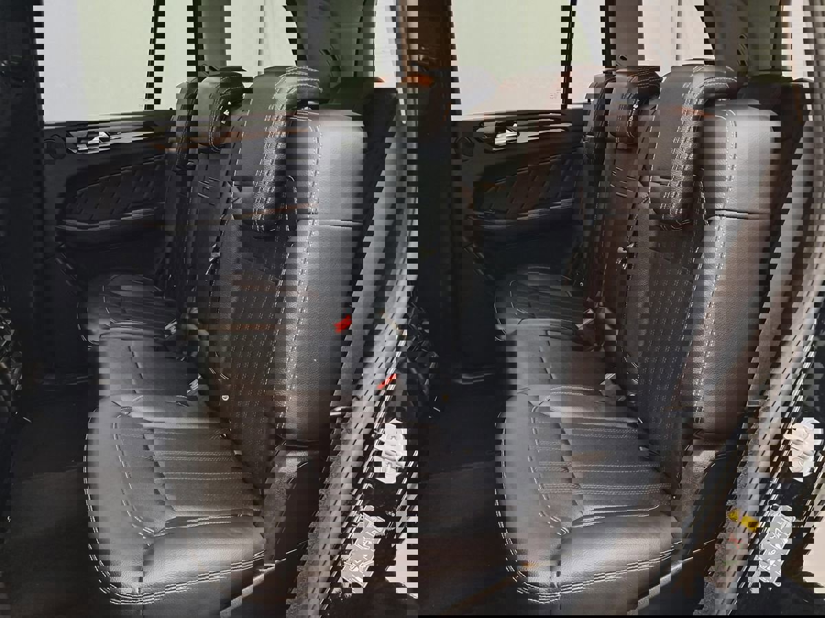 Used 2016 Mercedes-Benz GL 450 4MATIC image 19