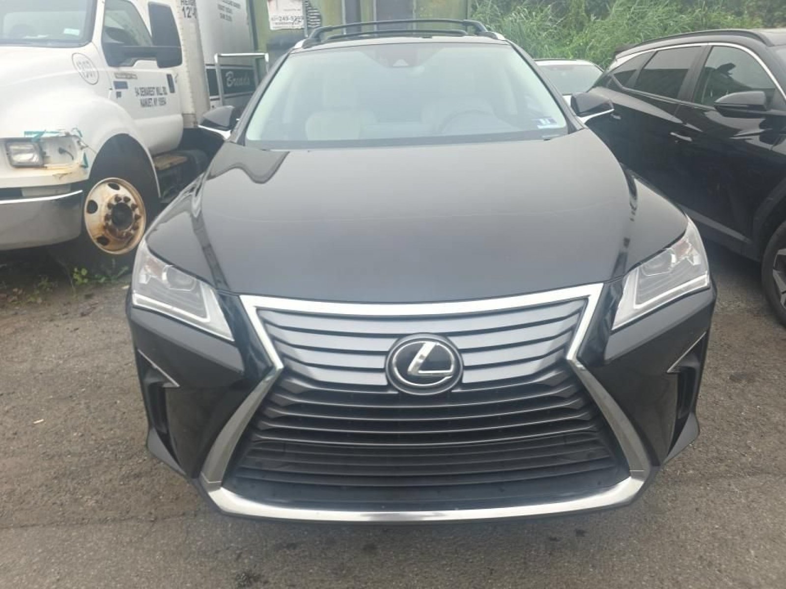 Used 2019 Lexus RX 350 AWD image 2