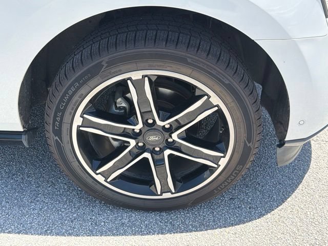 Used 2021 Ford Expedition Limited RWD image 10