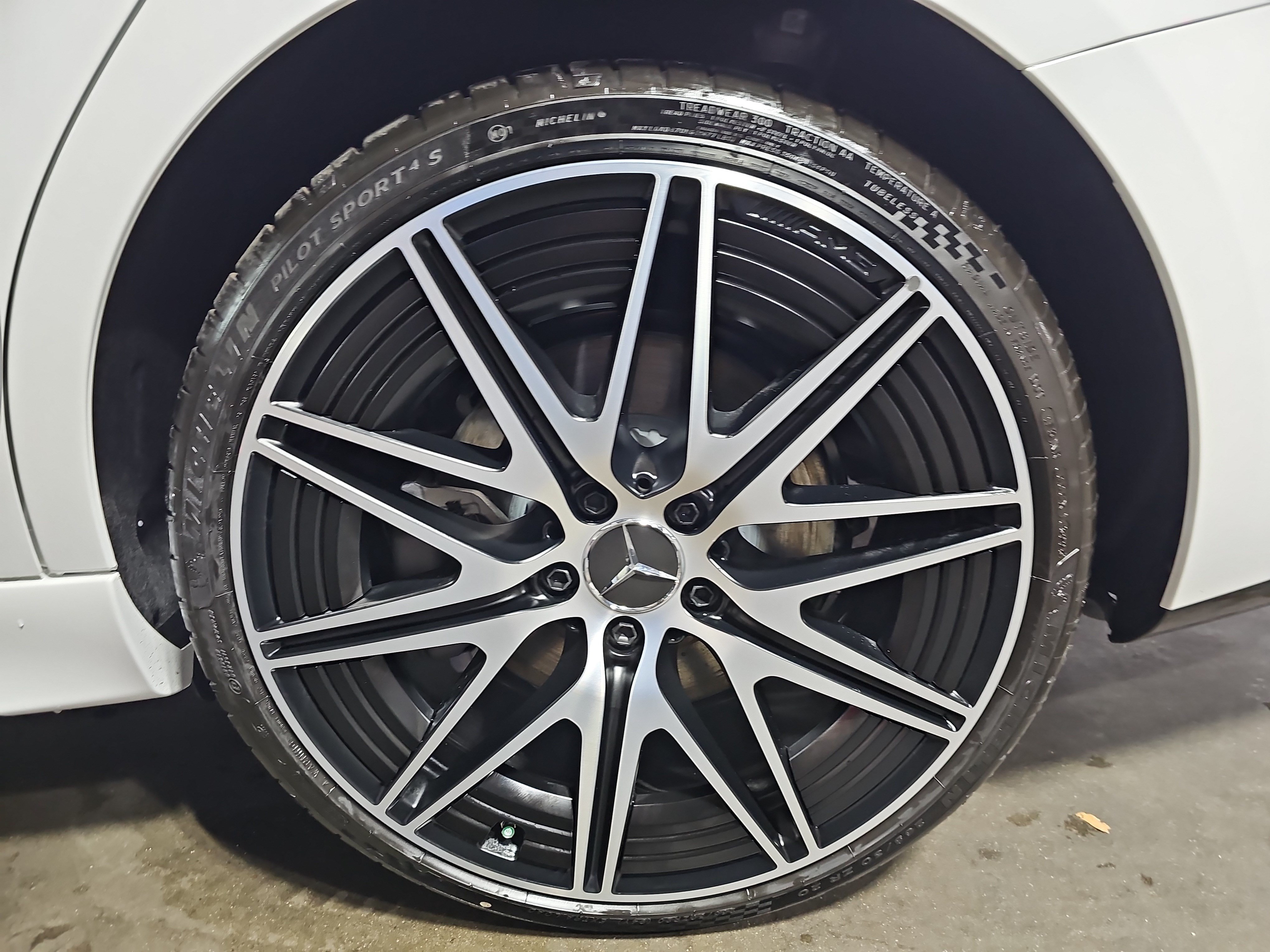 New 2026 Mercedes-Benz C 43 AMG 4MATIC Sedan image 34