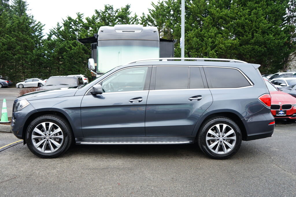 Used 2016 Mercedes-Benz GL 450 4MATIC image 2