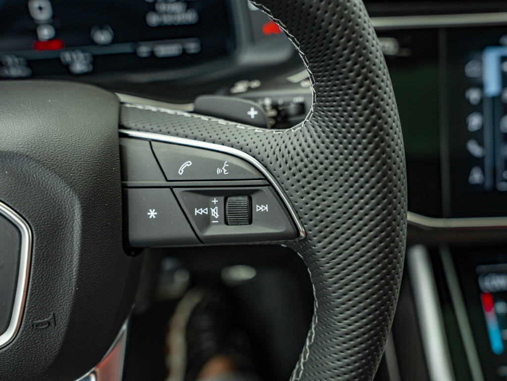 New 2026 Audi SQ8 Premium Plus AWD/4WD image 29