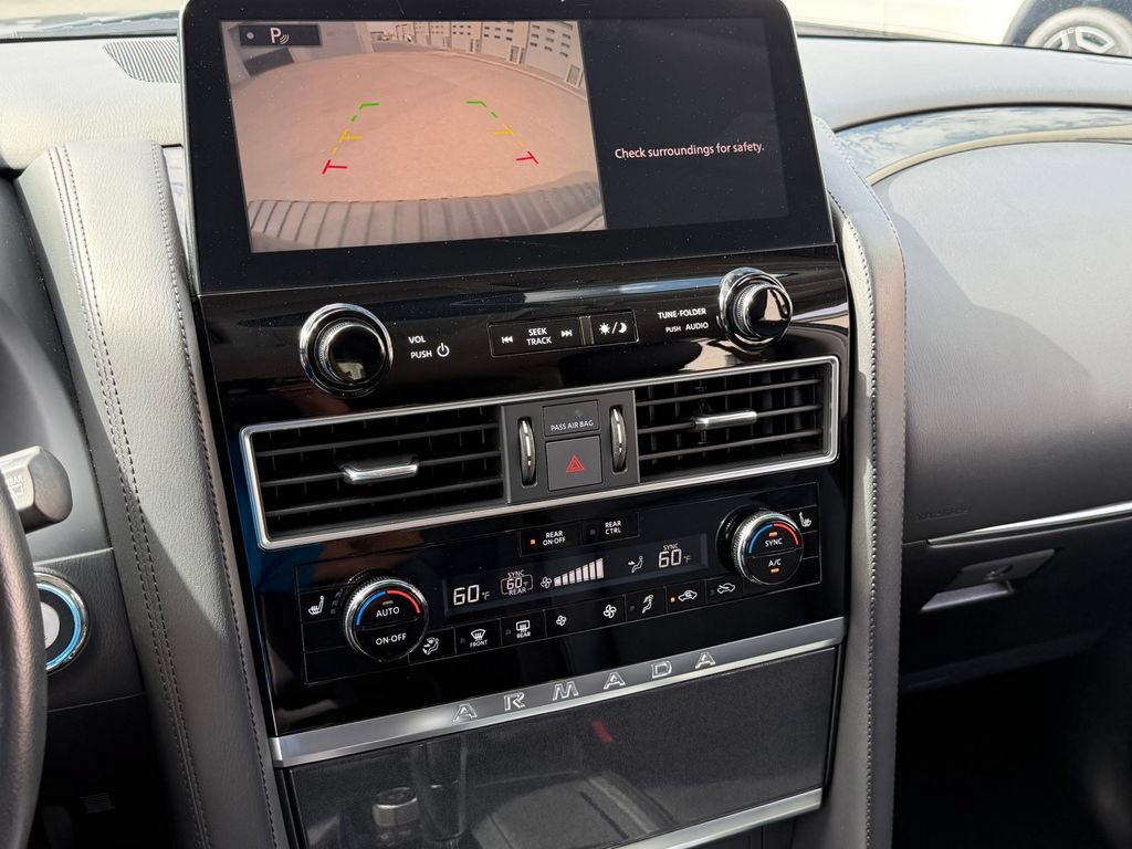 Used 2024 Nissan Armada SV AWD/4WD image 16