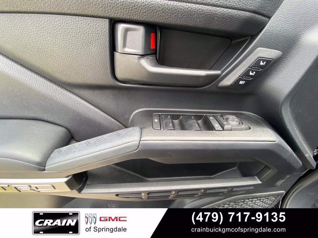 Used 2025 Toyota 4Runner TRD Off-Road Premium w/ Tow Technology Package AWD/4WD image 11