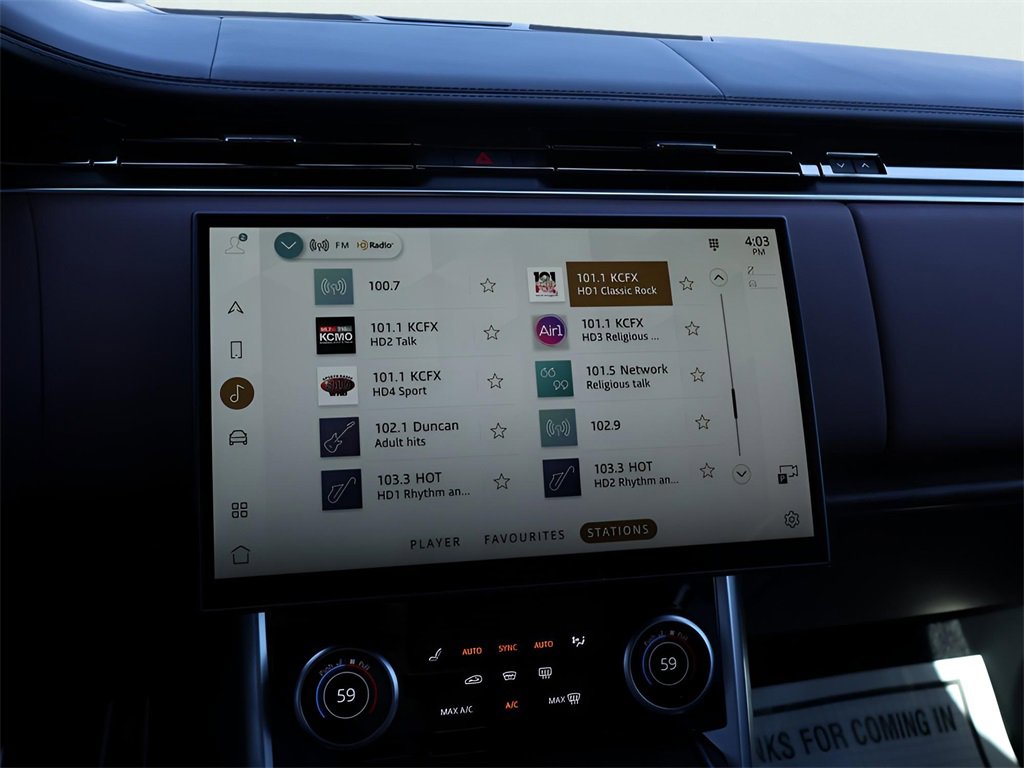 Used 2023 Land Rover Range Rover SE image 21