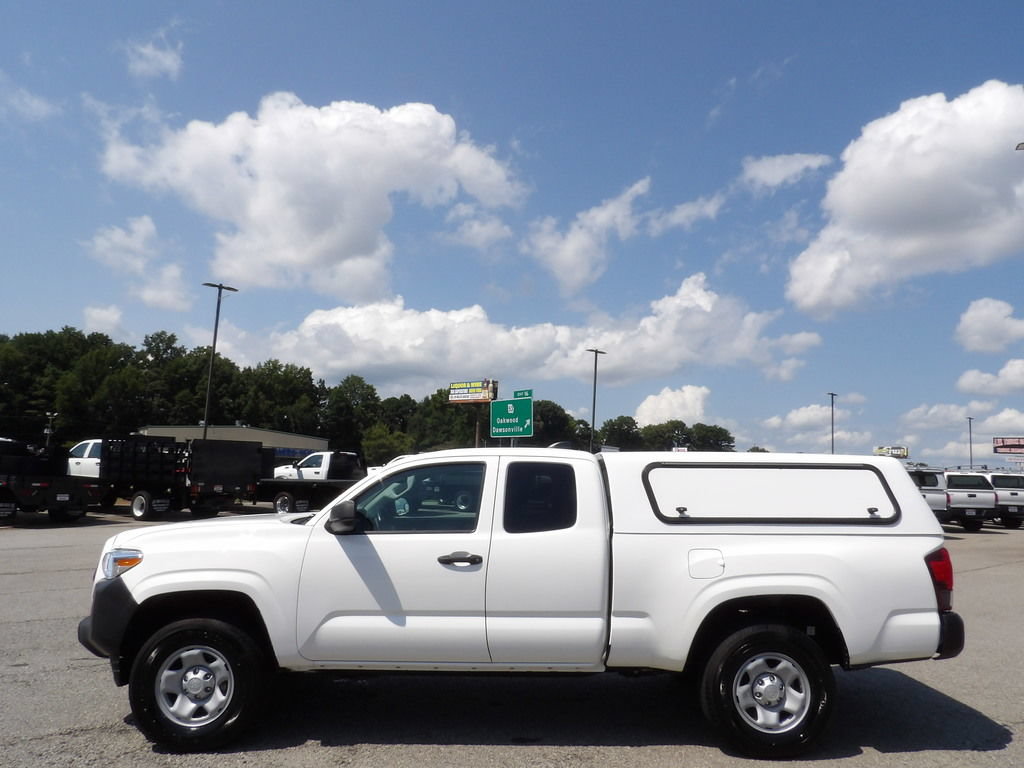 Used 2023 Toyota Tacoma SR RWD image 56