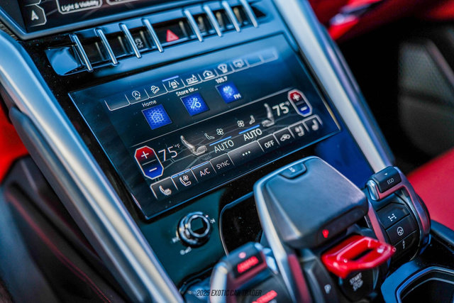 Used 2019 Lamborghini Urus image 57