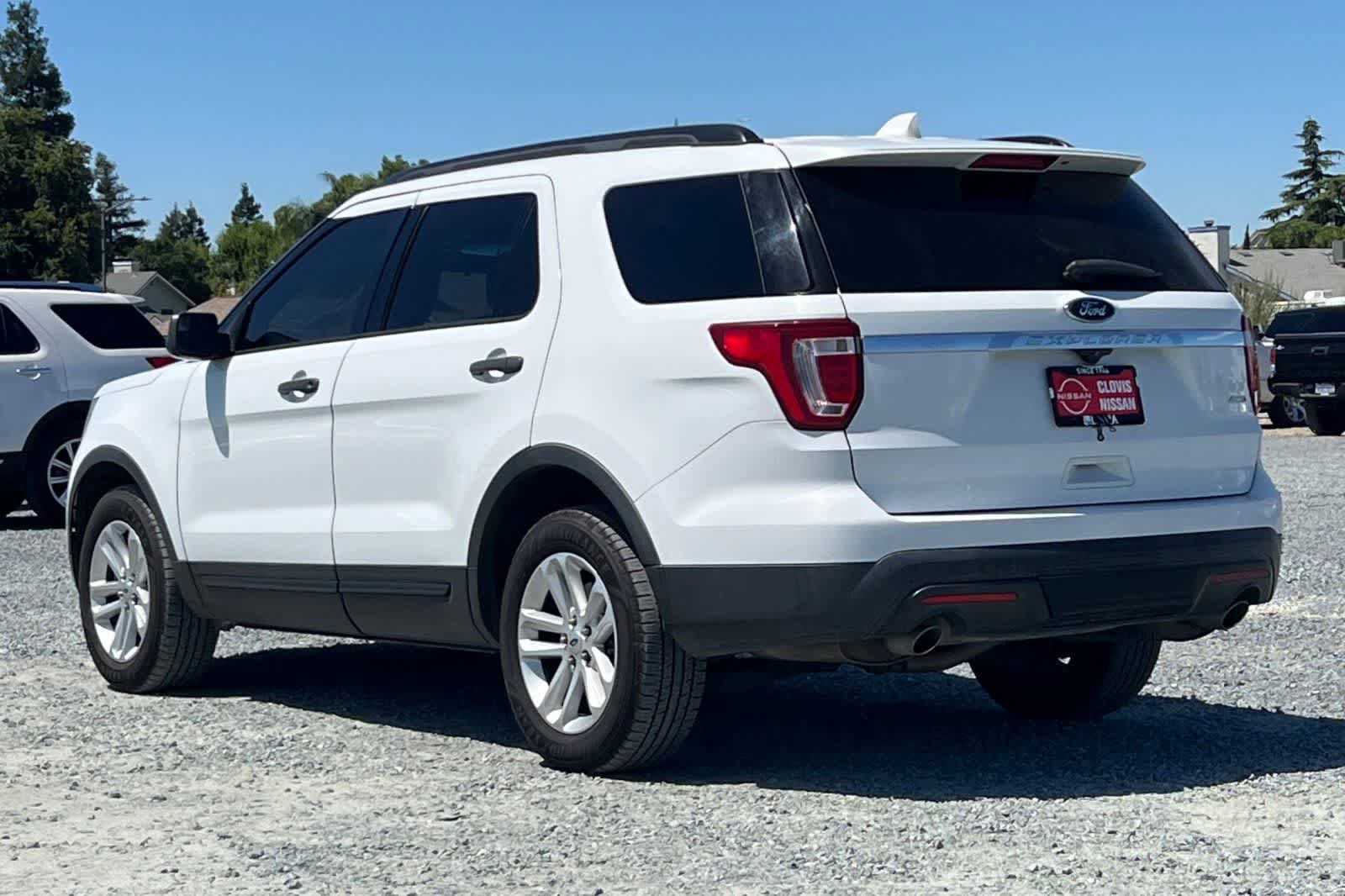 Used 2016 Ford Explorer 4WD image 7