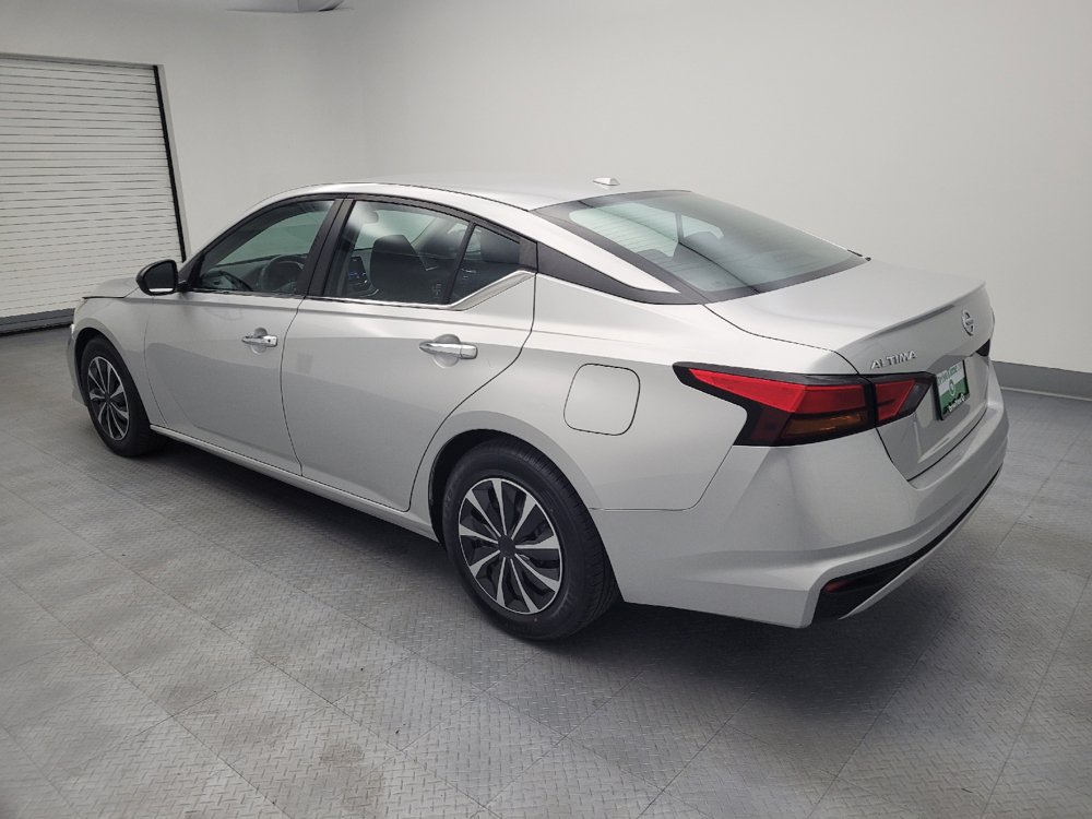 Used 2019 Nissan Altima 2.5 S FWD image 3